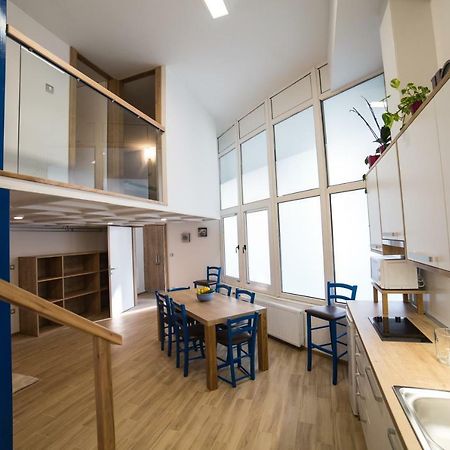 Apartment Emonca Любляна Экстерьер фото